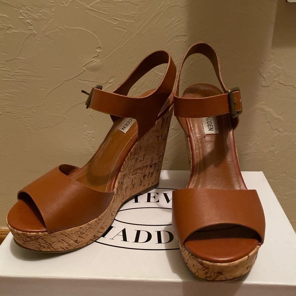 Tan Steve Madden Wedges